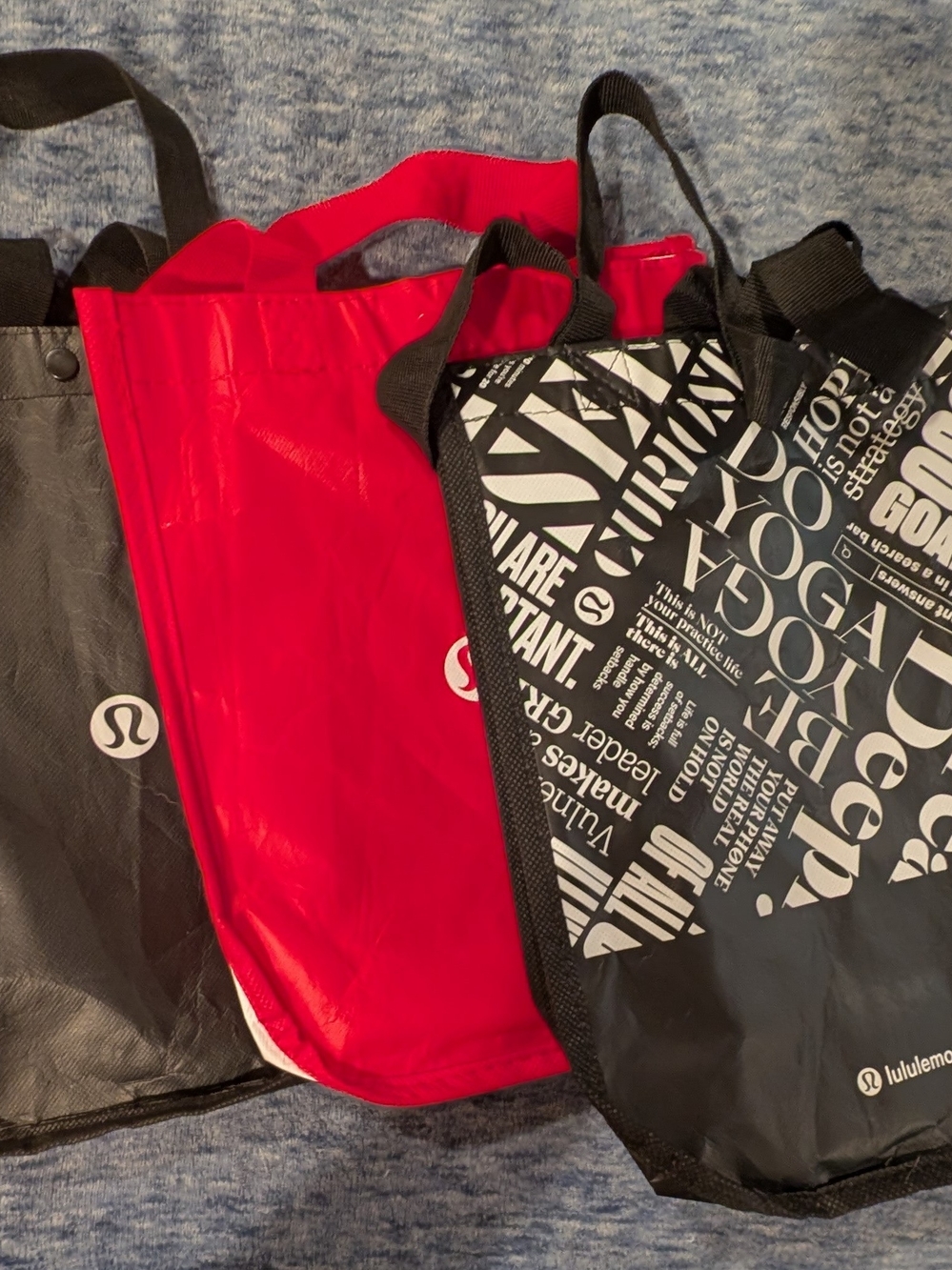 lululemon athletica 3 Reusable Tote Bags - Picture 2 of 5